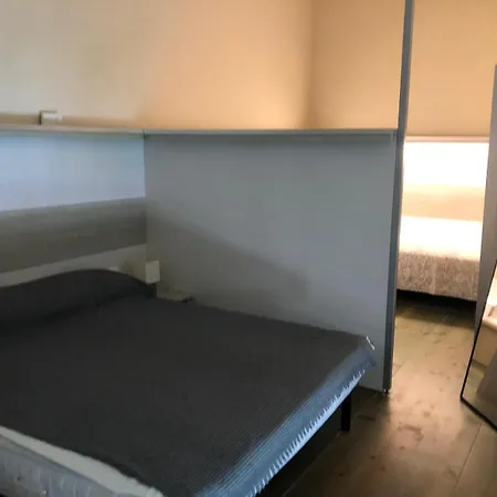 La Del Mare Apartment *